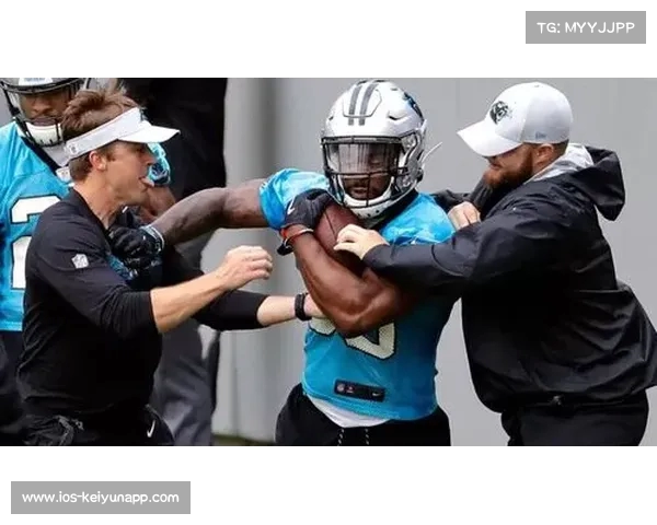 探讨矮个子橄榄球运动员的逆袭之路和身高优势对比赛的影响 探讨矮个子橄榄球运动员的逆袭之路和身高优势对比赛的影响