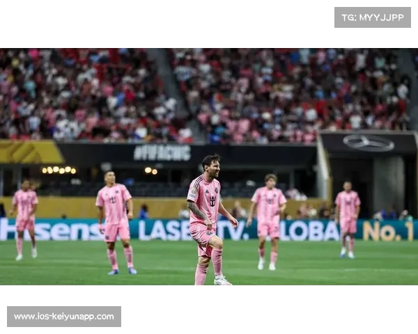 梅西任意球破门助巴萨世俱杯首胜 赛后不忘为C罗点赞 梅西任意球破门助巴萨世俱杯首胜 赛后不忘为C罗点赞